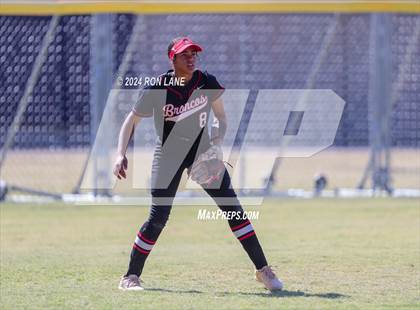 Thumbnail 1 in Edmond Memorial vs Mustang (OSSAA 6A Quarterfinal) photogallery.