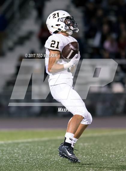 Thumbnail 3 in Bellarmine College Prep vs. Archbishop Mitty photogallery.