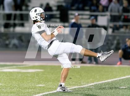 Thumbnail 3 in Bellarmine College Prep vs. Archbishop Mitty photogallery.