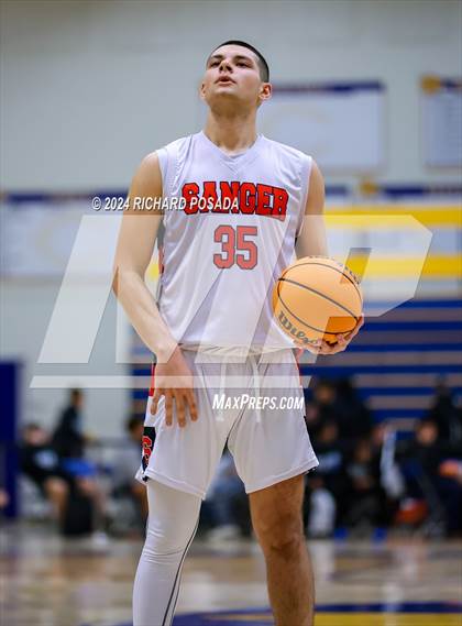 Thumbnail 3 in Buchanan vs. Sanger photogallery.