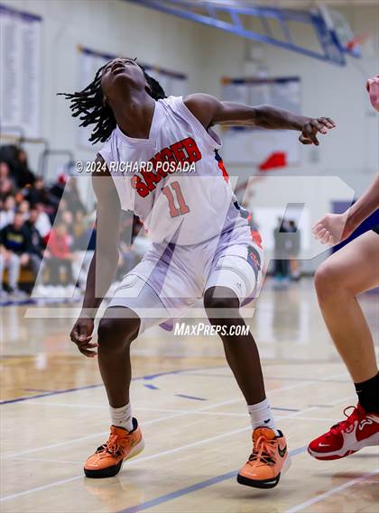 Thumbnail 3 in Buchanan vs. Sanger photogallery.