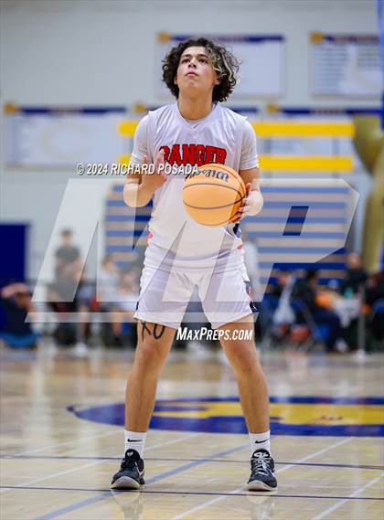 Thumbnail 2 in Buchanan vs. Sanger photogallery.