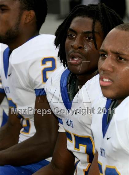 Thumbnail 3 in Oscar Smith vs. Pickerington Central (Kirk Herbstreit National Kickoff Classic) photogallery.