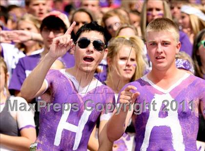 Thumbnail 1 in Oscar Smith vs. Pickerington Central (Kirk Herbstreit National Kickoff Classic) photogallery.