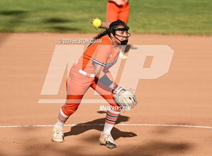 Thumbnail 2 in Saint Francis vs. Roosevelt (Michelle Carew Classic) photogallery.