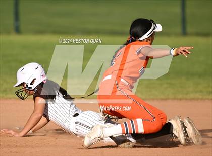 Thumbnail 2 in Saint Francis vs. Roosevelt (Michelle Carew Classic) photogallery.