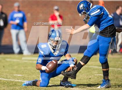 Thumbnail 2 in Jefferson Davis County vs. Yazoo County (MHSAA 3A Final) photogallery.