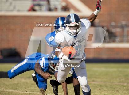 Thumbnail 1 in Jefferson Davis County vs. Yazoo County (MHSAA 3A Final) photogallery.