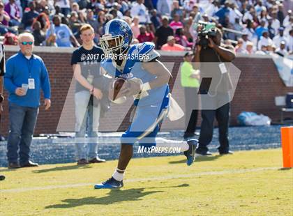 Thumbnail 2 in Jefferson Davis County vs. Yazoo County (MHSAA 3A Final) photogallery.