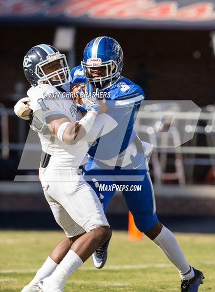 Thumbnail 3 in Jefferson Davis County vs. Yazoo County (MHSAA 3A Final) photogallery.