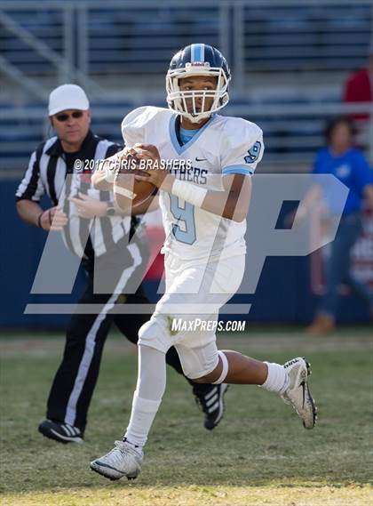 Thumbnail 3 in Jefferson Davis County vs. Yazoo County (MHSAA 3A Final) photogallery.