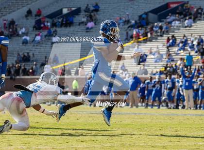 Thumbnail 3 in Jefferson Davis County vs. Yazoo County (MHSAA 3A Final) photogallery.