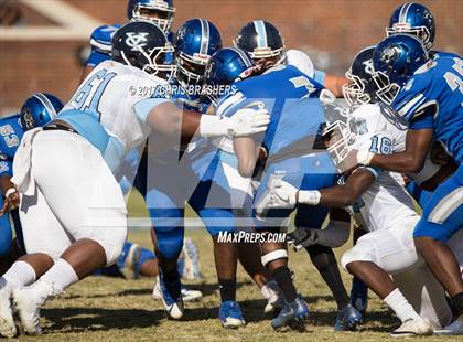 Thumbnail 3 in Jefferson Davis County vs. Yazoo County (MHSAA 3A Final) photogallery.