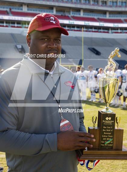 Thumbnail 1 in Jefferson Davis County vs. Yazoo County (MHSAA 3A Final) photogallery.