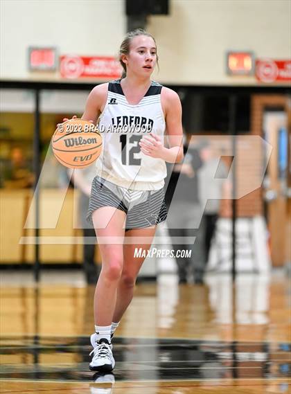 Thumbnail 1 in Oak Grove @ Ledford photogallery.