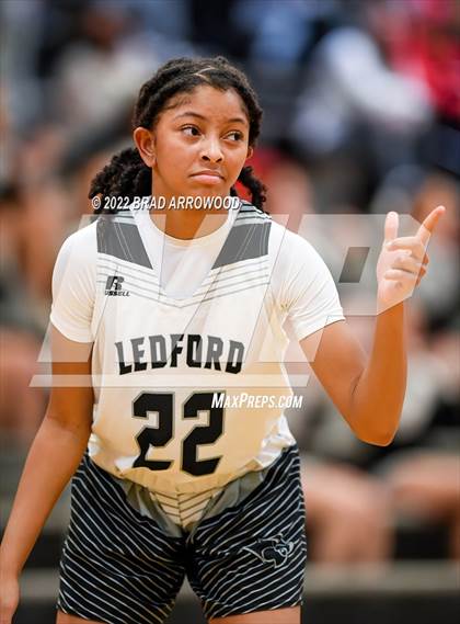 Thumbnail 3 in Oak Grove @ Ledford photogallery.