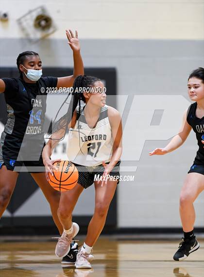 Thumbnail 1 in Oak Grove @ Ledford photogallery.