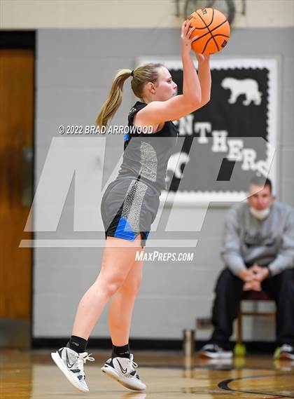 Thumbnail 2 in Oak Grove @ Ledford photogallery.