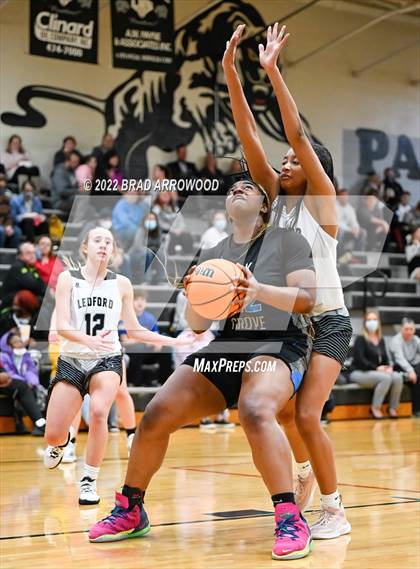 Thumbnail 3 in Oak Grove @ Ledford photogallery.