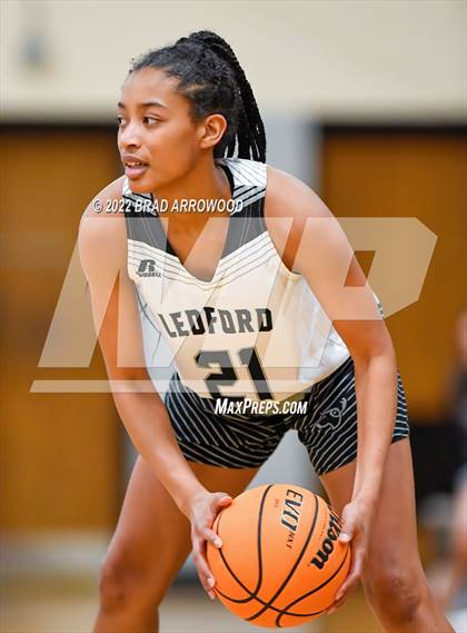 Thumbnail 2 in Oak Grove @ Ledford photogallery.