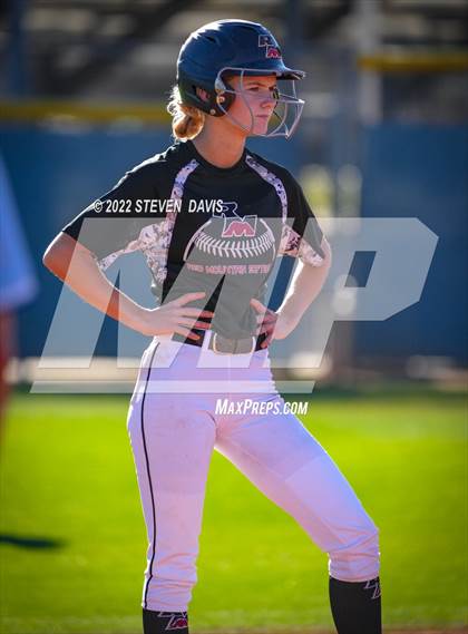 Thumbnail 3 in Chandler vs. Red Mountain photogallery.