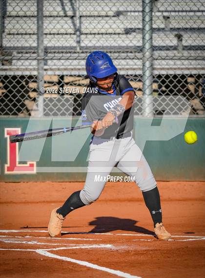 Thumbnail 1 in Chandler vs. Red Mountain photogallery.