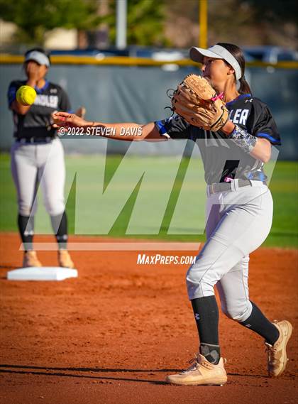 Thumbnail 2 in Chandler vs. Red Mountain photogallery.