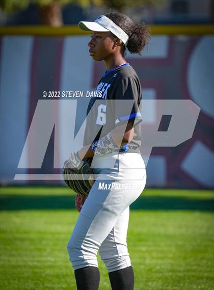 Thumbnail 3 in Chandler vs. Red Mountain photogallery.