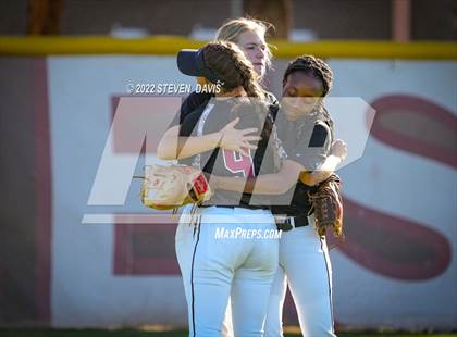 Thumbnail 2 in Chandler vs. Red Mountain photogallery.