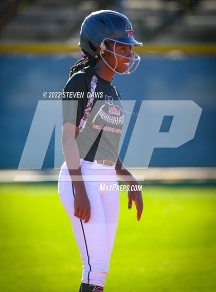 Thumbnail 3 in Chandler vs. Red Mountain photogallery.