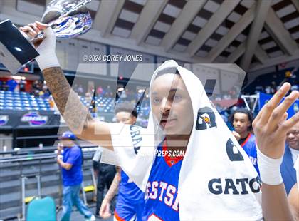 Thumbnail 2 in Westside vs Toombs County (GHSA 2A State Championship) photogallery.
