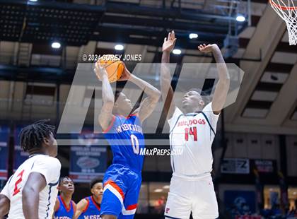 Thumbnail 3 in Westside vs Toombs County (GHSA 2A State Championship) photogallery.