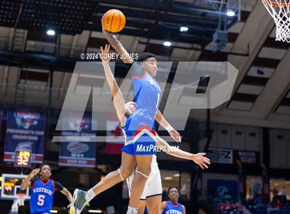 Thumbnail 3 in Westside vs Toombs County (GHSA 2A State Championship) photogallery.