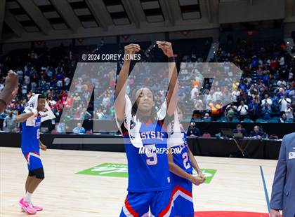 Thumbnail 1 in Westside vs Toombs County (GHSA 2A State Championship) photogallery.