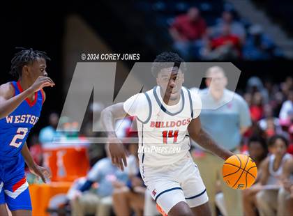 Thumbnail 2 in Westside vs Toombs County (GHSA 2A State Championship) photogallery.