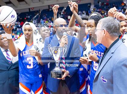 Thumbnail 1 in Westside vs Toombs County (GHSA 2A State Championship) photogallery.