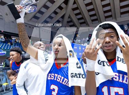 Thumbnail 1 in Westside vs Toombs County (GHSA 2A State Championship) photogallery.