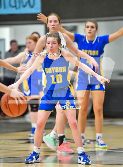 Thumbnail 3 in Bryson @ Graford photogallery.