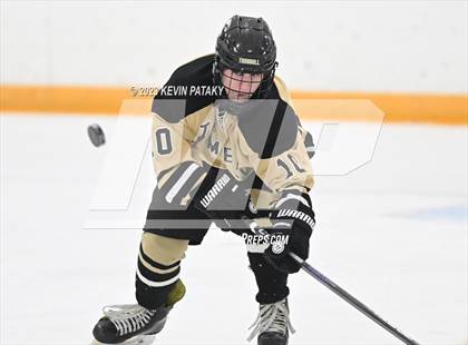 Thumbnail 2 in Trumbull vs. Branford (CIAC DII Quarterfinal) photogallery.