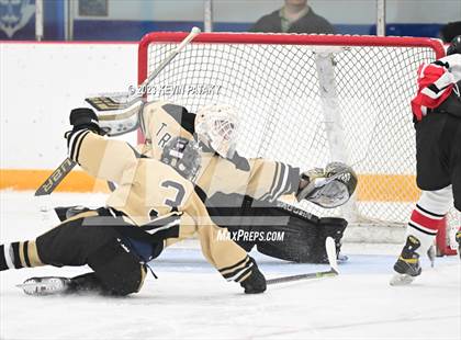 Thumbnail 2 in Trumbull vs. Branford (CIAC DII Quarterfinal) photogallery.