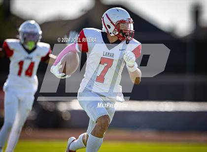 Thumbnail 3 in Houston Lamar @ Seven Lakes photogallery.