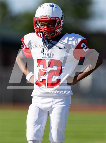 Thumbnail 2 in Houston Lamar @ Seven Lakes photogallery.