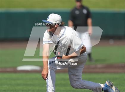 Thumbnail 3 in Bingham vs. Riverton (UHSAA 6A Championships) photogallery.