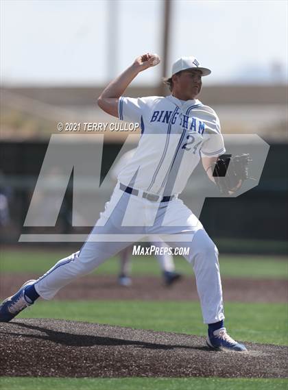 Thumbnail 3 in Bingham vs. Riverton (UHSAA 6A Championships) photogallery.