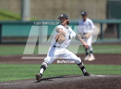 Thumbnail 1 in Bingham vs. Riverton (UHSAA 6A Championships) photogallery.
