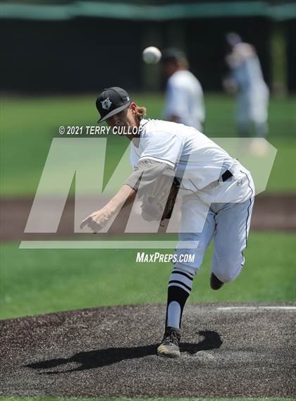 Thumbnail 1 in Bingham vs. Riverton (UHSAA 6A Championships) photogallery.