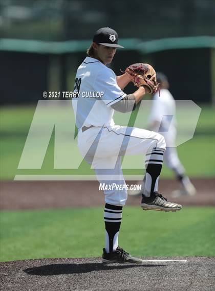 Thumbnail 2 in Bingham vs. Riverton (UHSAA 6A Championships) photogallery.