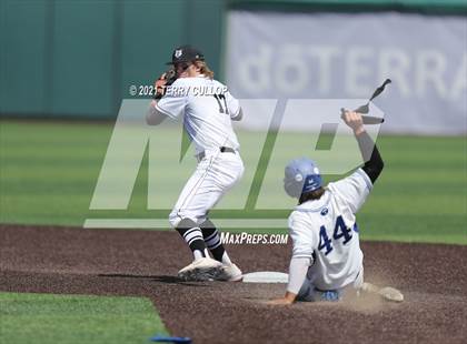 Thumbnail 1 in Bingham vs. Riverton (UHSAA 6A Championships) photogallery.