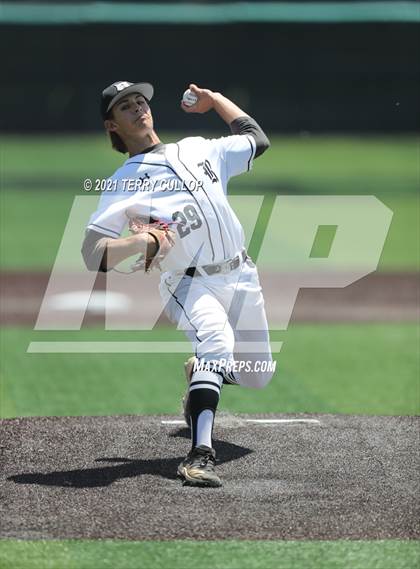 Thumbnail 2 in Bingham vs. Riverton (UHSAA 6A Championships) photogallery.