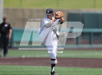 Thumbnail 1 in Bingham vs. Riverton (UHSAA 6A Championships) photogallery.